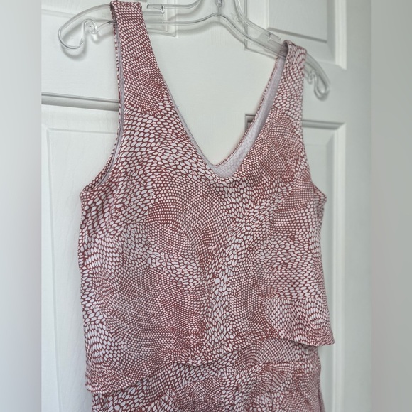 Halston Studio Pink & White Print Romper S - Picture 7 of 13